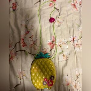 Polly Pocket Polly & Lila Tropicool Pineapple Wearable Purse Playset No figures